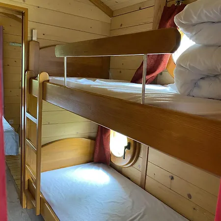 Appartement Roulottes Des Combrailles Saint-Pardoux (Puy-de-Dome)
